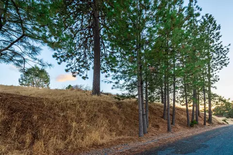 19635 Peyton Pl, Grass Valley, CA 95949 photo 95