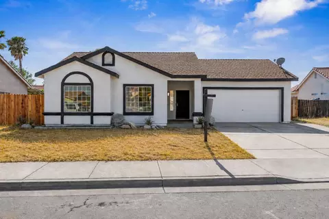 855 Place, Los Banos, CA 93625