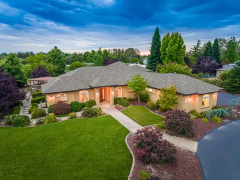 7190 Starkview Pl, Loomis, CA 95650