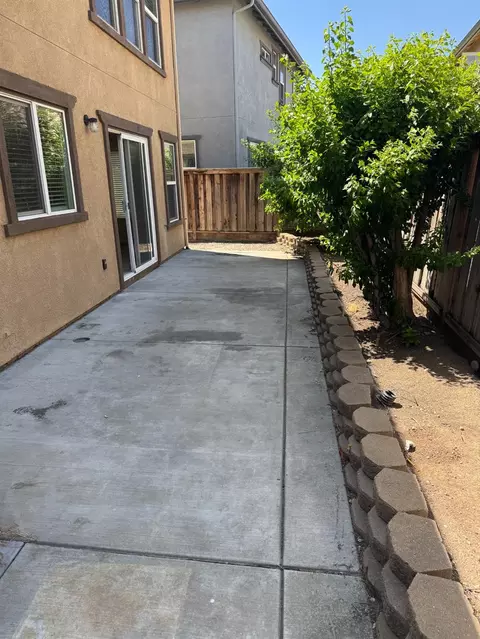 Exterior - 17359 Stone Celler Way, Lathrop, CA 95330 photo 5 of 5
