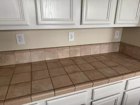 Kitchen - 17359 Stone Celler Way, Lathrop, CA 95330 photo 6 of 6