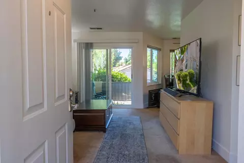 4671 Laurie Commom #101, Livermore, CA 94550