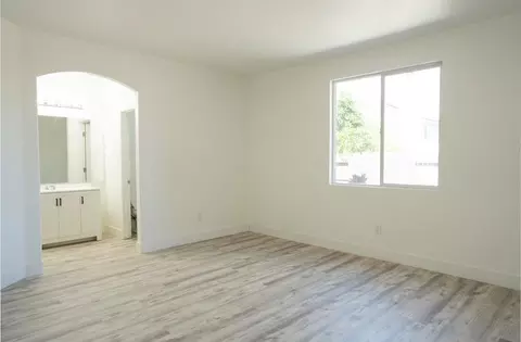 Living - 8226 Windmill Oaks Pl, Antelope, CA 95843 photo 4 of 4