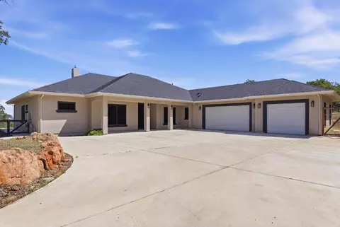 5072 Banca Ct, Browns Valley, CA 95918