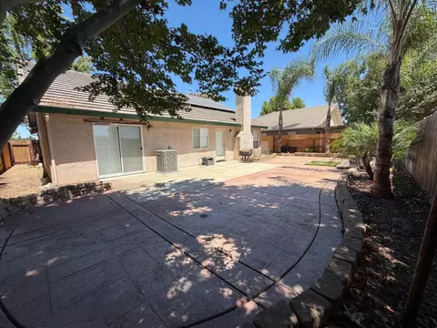 Exterior - 322 Culbertson Dr, Lodi, CA 95240 photo 1 of 7