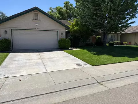 322 Culbertson Dr, Lodi, CA 95240