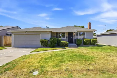 5900 17th Ave, Sacramento, CA 95820