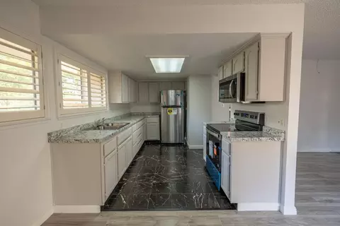 Kitchen - 3700 Tully Rd #5, Modesto, CA 95356 photo 2 of 5