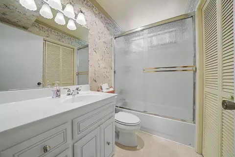 Bath - 13730 June Way, Jackson, CA 95642 photo 1 of 7