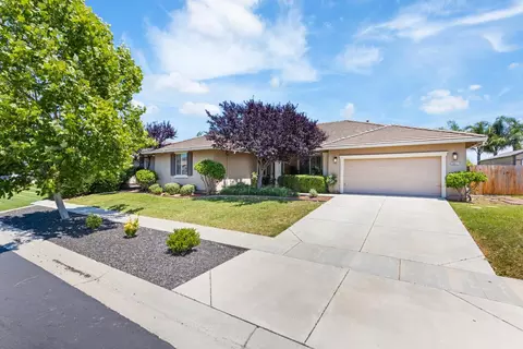 2011 Roy Ranch Way, Plumas Lake, CA 95961