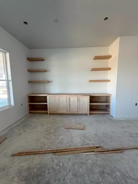 Living - 21250 E Del Monte Rd, Madera, CA 93638 photo 1 of 1