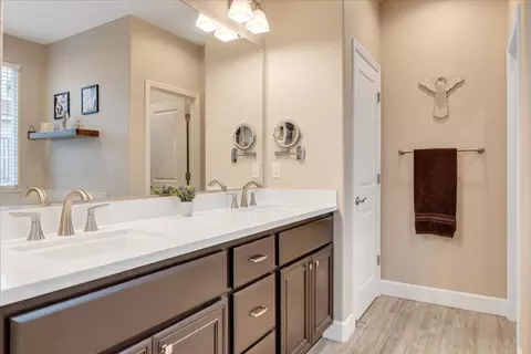 Bath - 133 Palisades Pl, Copperopolis, CA 95228 photo 3 of 6
