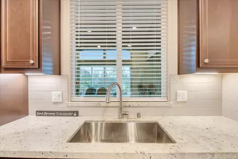 Kitchen - 133 Palisades Pl, Copperopolis, CA 95228 photo 5 of 8