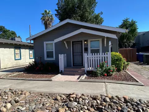 Exterior - 112 Almond Ave, Modesto, CA 95354 photo 2 of 6