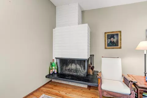 Living - 1012 Fordham Dr, Davis, CA 95616 photo 7 of 8