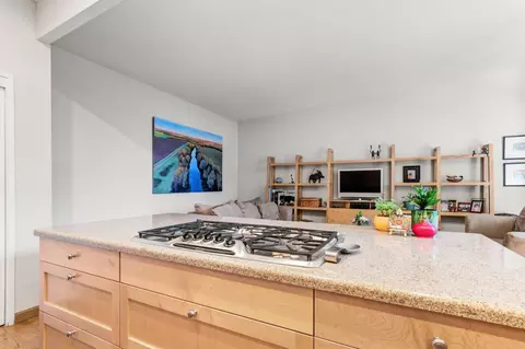Kitchen - 1012 Fordham Dr, Davis, CA 95616 photo 6 of 7