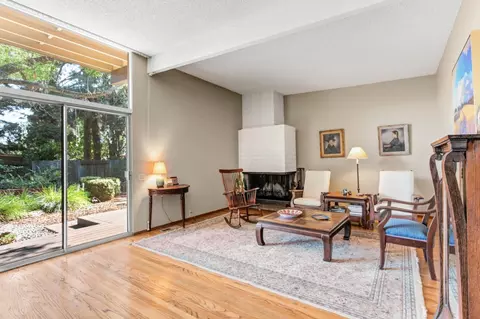 Living - 1012 Fordham Dr, Davis, CA 95616 photo 4 of 8