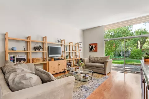 Living - 1012 Fordham Dr, Davis, CA 95616 photo 1 of 8