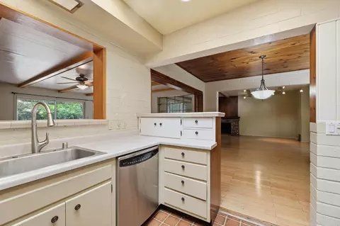 Kitchen - 701 Oak Ave, Davis, CA 95616 photo 2 of 2