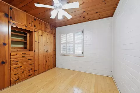 Bedroom - 701 Oak Ave, Davis, CA 95616 photo 3 of 9