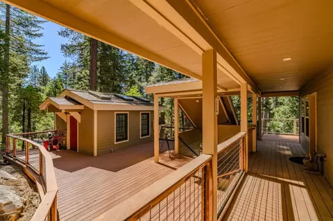 Exterior - 3061 Tahos Dr, Dorrington, CA 95223 photo 16 of 25