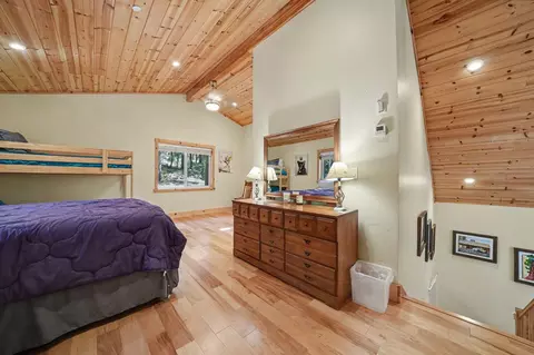 Bedroom - 3061 Tahos Dr, Dorrington, CA 95223 photo 7 of 8