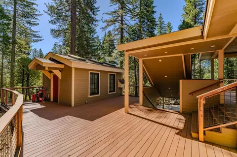 Exterior - 3061 Tahos Dr, Dorrington, CA 95223 photo 5 of 25