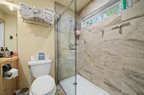 Bath - 3061 Tahos Dr, Dorrington, CA 95223 photo 2 of 9