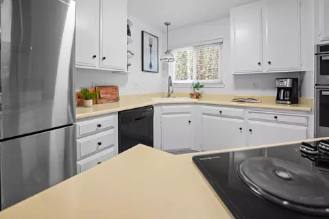 Kitchen - 1775 Elmhurst Ln, Concord, CA 94521 photo 1 of 4