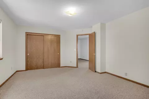Bedroom - 6287 Oak Hill Rd, Placerville, CA 95667 photo 7 of 9