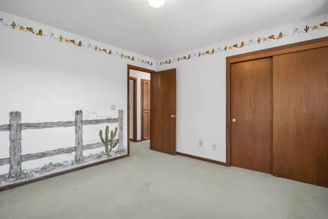Bedroom - 6287 Oak Hill Rd, Placerville, CA 95667 photo 2 of 9