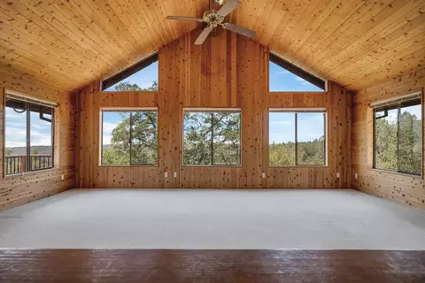 Living - 6287 Oak Hill Rd, Placerville, CA 95667 photo 3 of 12