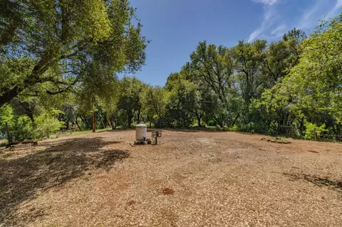 Exterior - 11751 Coarse Gold Ln, Columbia, CA 95310 photo 10 of 10