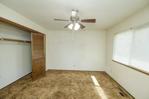 Bedroom - 1009 Riesling Dr, Modesto, CA 95351 photo 3 of 6