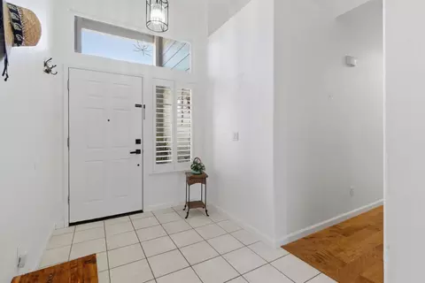 Entry Way - 1824 Rail St, Manteca, CA 95337 photo 2 of 4