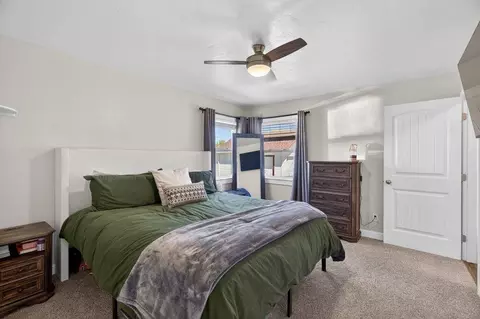 Bedroom - 94101 Highway 70, Chilcoot, CA 96105 photo 2 of 4