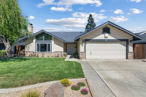 Exterior - 3848 Semallon Dr, Modesto, CA 95356 photo 2 of 9