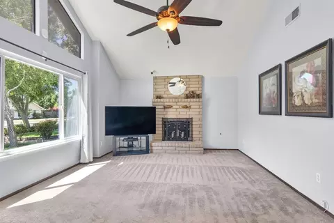 Living - 3848 Semallon Dr, Modesto, CA 95356 photo 5 of 8