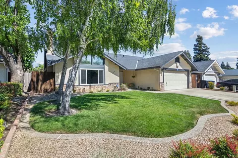 Exterior - 3848 Semallon Dr, Modesto, CA 95356 photo 4 of 9