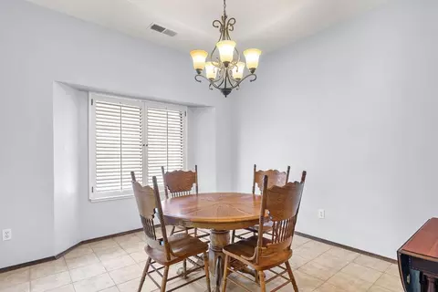 Dining - 3848 Semallon Dr, Modesto, CA 95356 photo 1 of 2