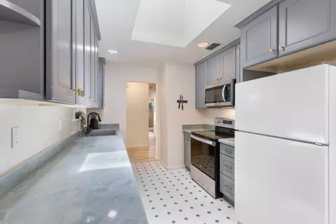 Kitchen - 7709 Milldale Cir, Elverta, CA 95626 photo 2 of 3