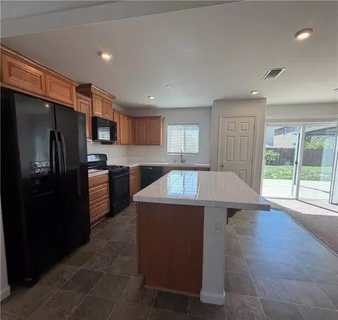Kitchen - 385 Ostrander, Merced, CA 95341 photo 1 of 1
