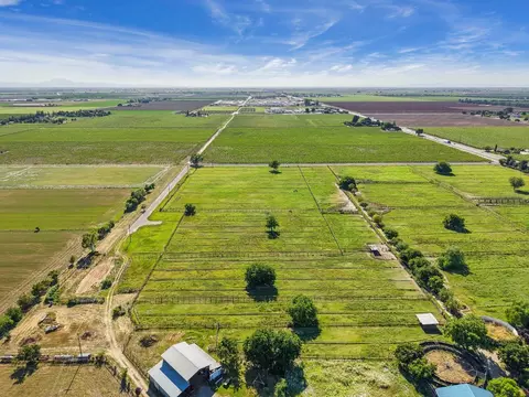 Undisclosed, Lodi, CA 95242 photo 14