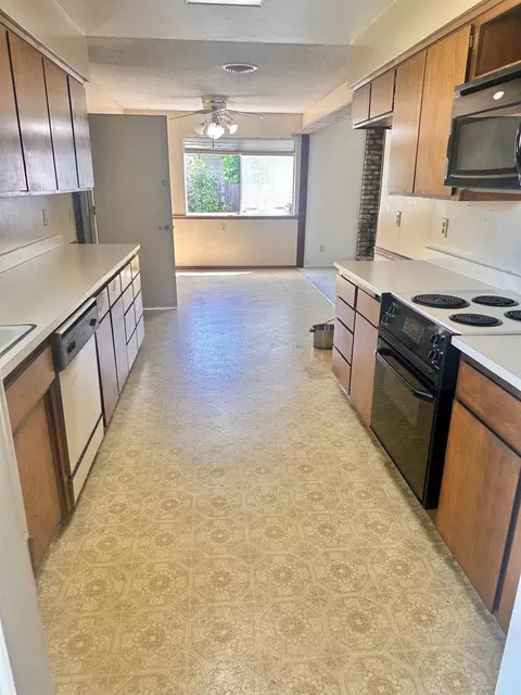 Kitchen - 3207 Terry Way, Carmichael, CA 95608 photo 1 of 4