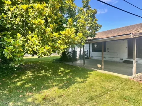 Exterior - 3207 Terry Way, Carmichael, CA 95608 photo 9 of 11