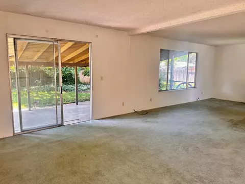 Living - 3207 Terry Way, Carmichael, CA 95608 photo 2 of 6