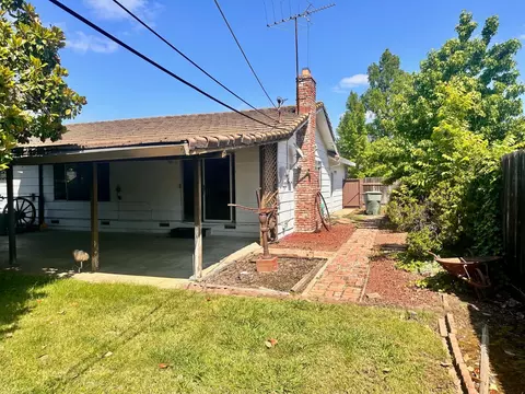 Exterior - 3207 Terry Way, Carmichael, CA 95608 photo 8 of 11