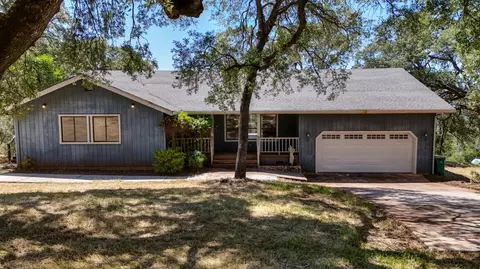 2478 Far Horizon Trl, Pilot Hill, CA 95664