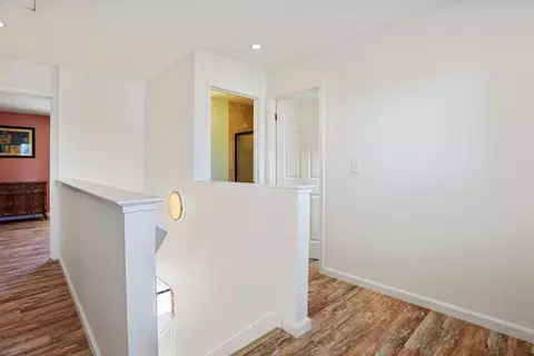 Entry Way - 784 Bogetti Ln, Tracy, CA 95376 photo 3 of 5