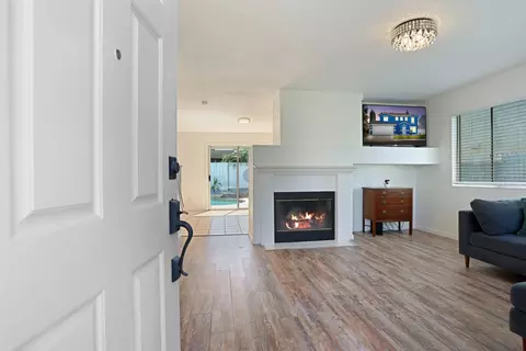 Entry Way - 784 Bogetti Ln, Tracy, CA 95376 photo 1 of 5